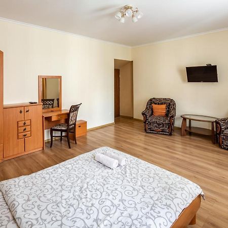 Apartment On Yana Zhizhky إلفيف المظهر الخارجي الصورة