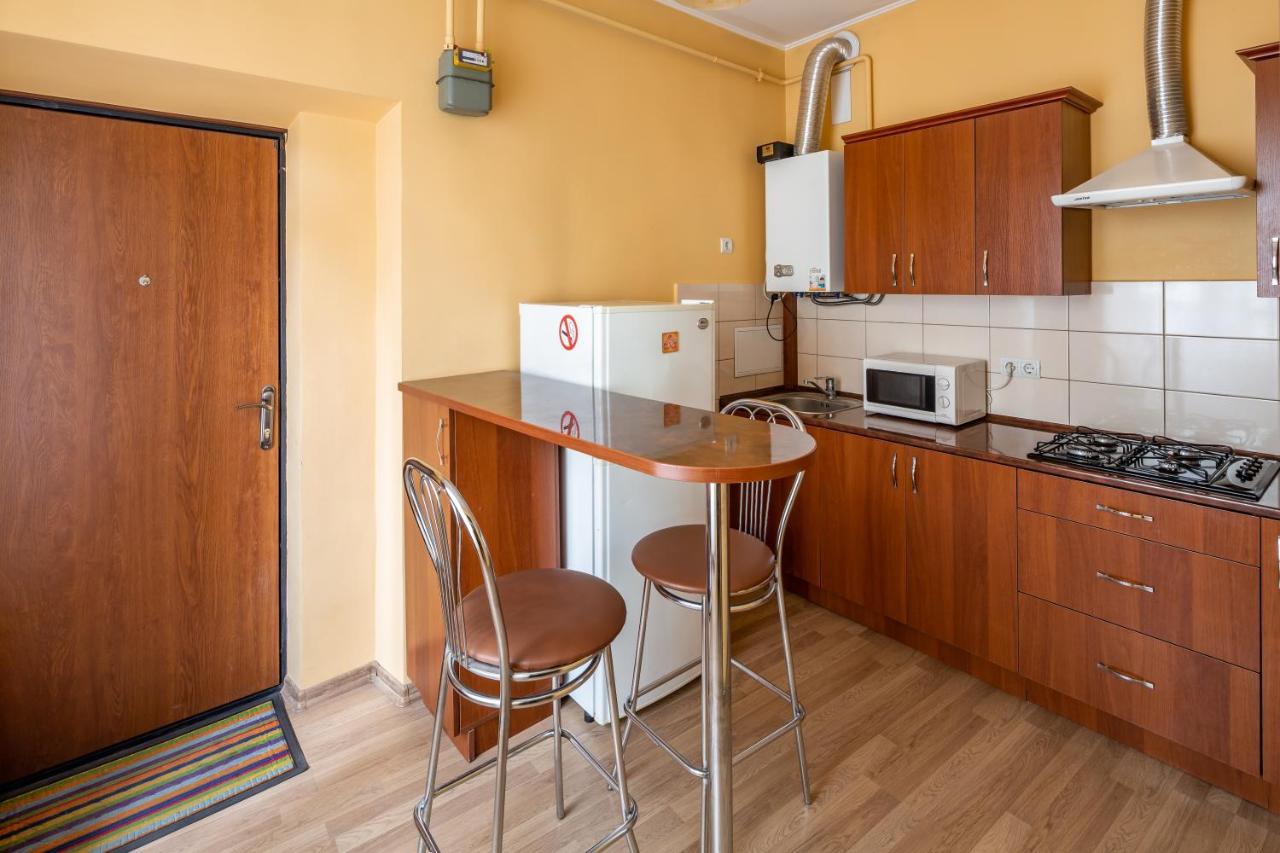 Apartment On Yana Zhizhky إلفيف المظهر الخارجي الصورة