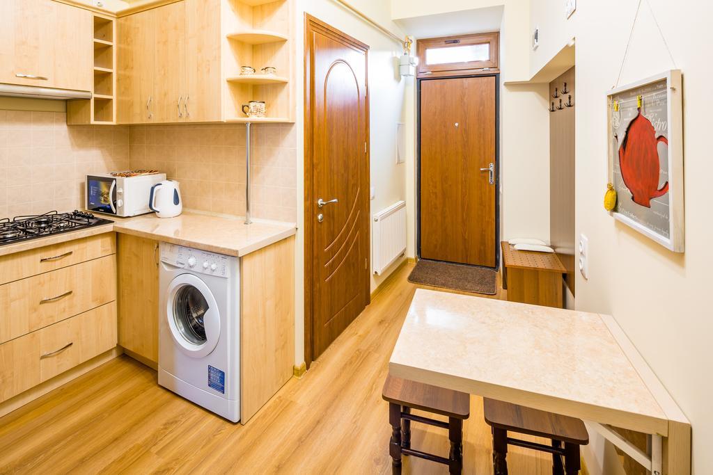 Apartment On Yana Zhizhky إلفيف المظهر الخارجي الصورة