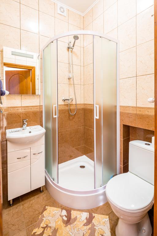 Apartment On Yana Zhizhky إلفيف المظهر الخارجي الصورة