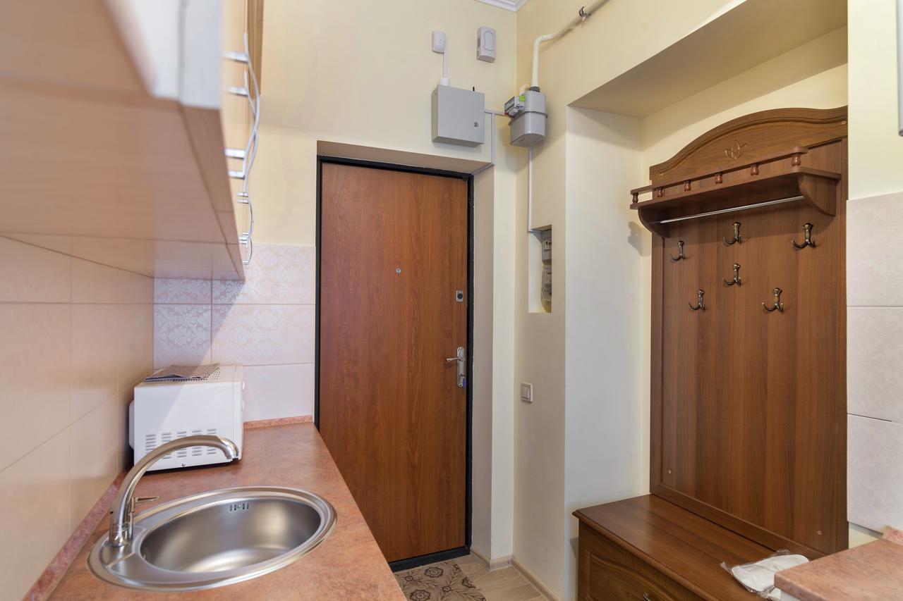 Apartment On Yana Zhizhky إلفيف المظهر الخارجي الصورة